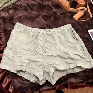 C&C California High Waist Light Green linen Shorts
